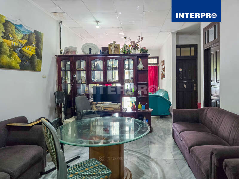 Rumah Dijual Intercon Taman Kebon Jeruk 275m2