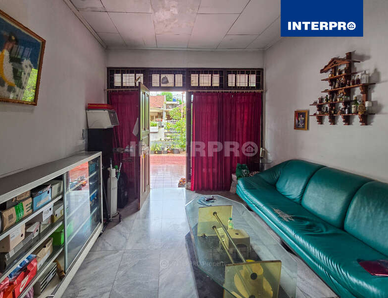 Rumah Dijual Intercon Taman Kebon Jeruk 275m2