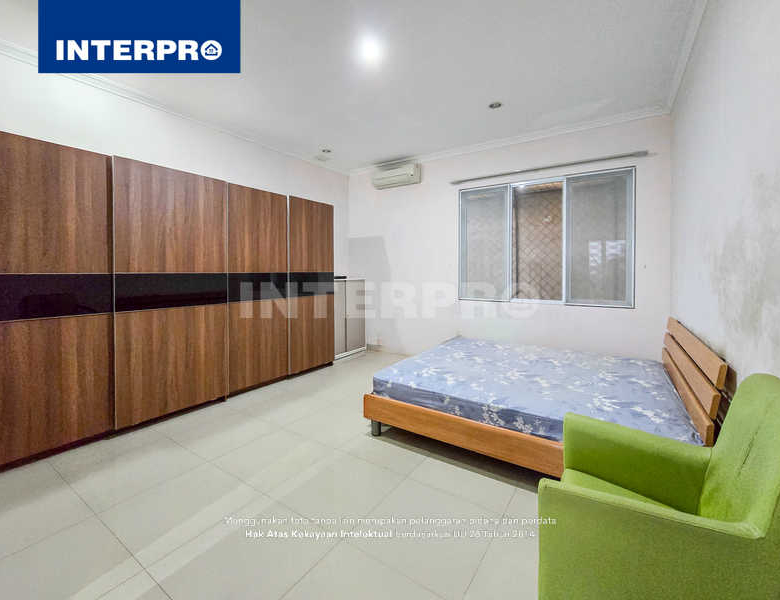 Rumah Dijual Permata Buana 144m2