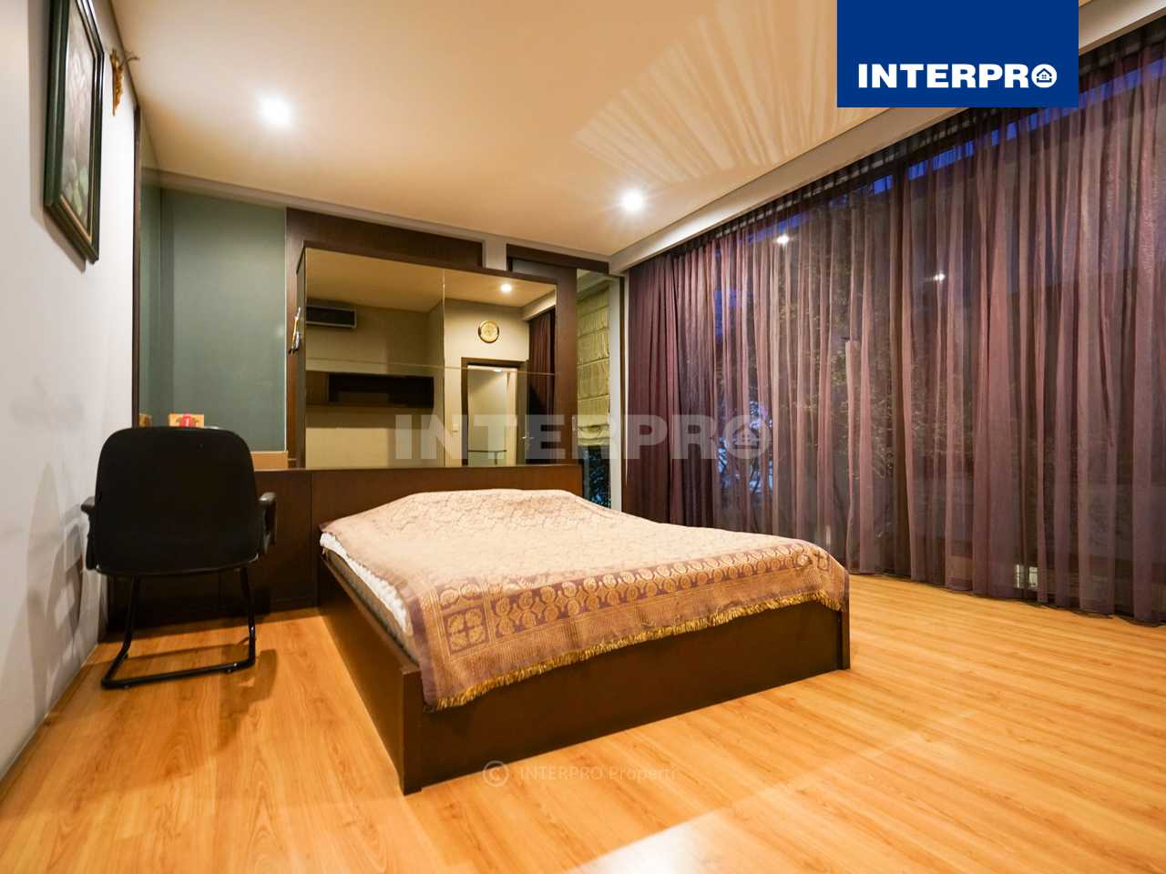 Rumah Dijual Permata Buana Siap Huni Mewah Minimalis Tropical (8) Rumah Dijual Permata Buana Siap Huni Mewah Minimalis Tropical (1)
