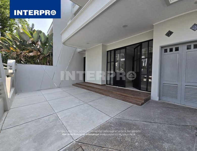 Rumah Dijual Puri Kencana Luas 200m2