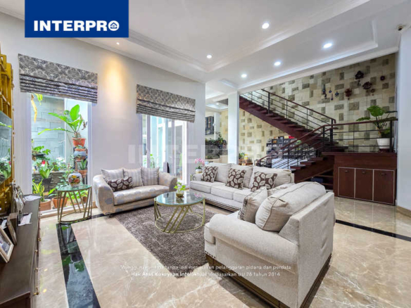 Rumah Mewah Dijual Permata Buana