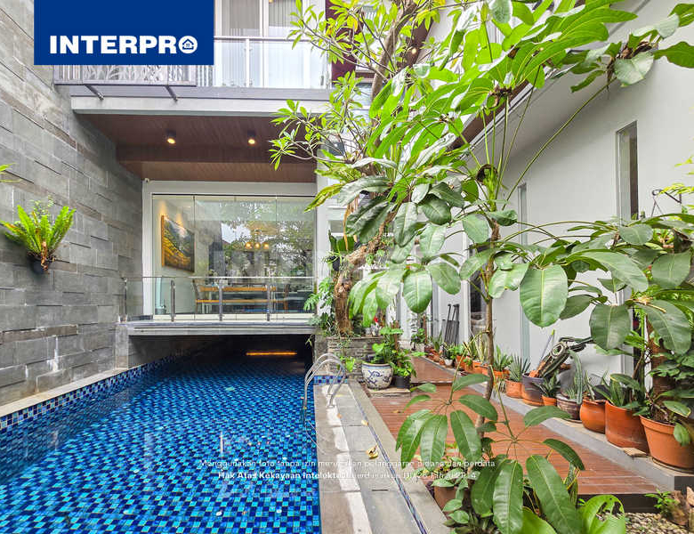 Rumah Mewah Dijual Permata Buana