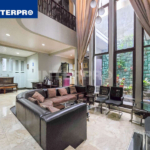 Rumah Dijual Taman Kedoya Baru 360m2