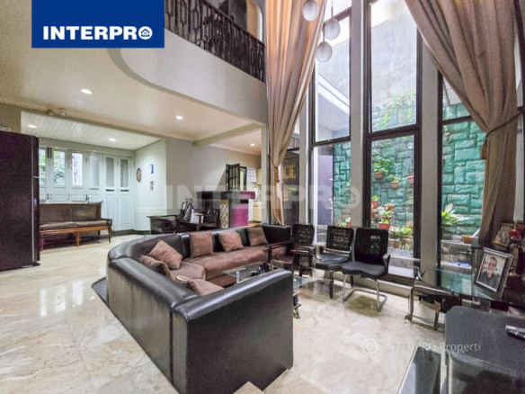 Rumah Dijual Taman Kedoya Baru 360m2