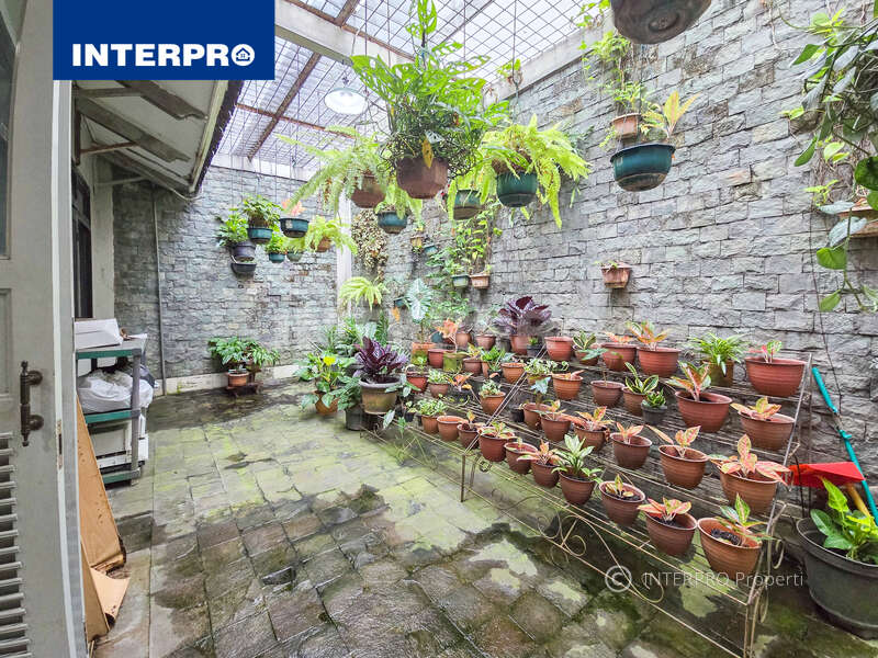 Rumah Dijual Taman Kedoya Baru 360m2 Rumah Dijual Taman Kedoya Baru 360m2